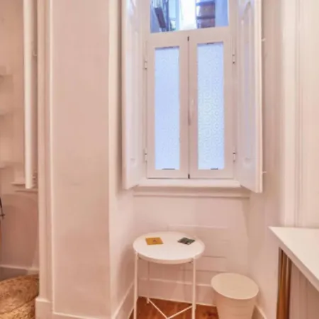 Entire Flat Great View Alcantara *