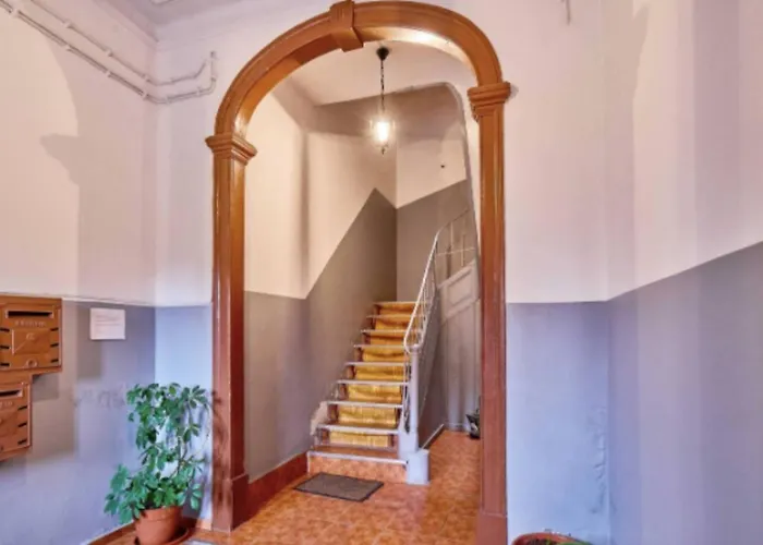 Entire Flat Great View Alcantara Lissabon