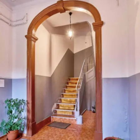 Entire Flat Great View Alcantara Lisbona