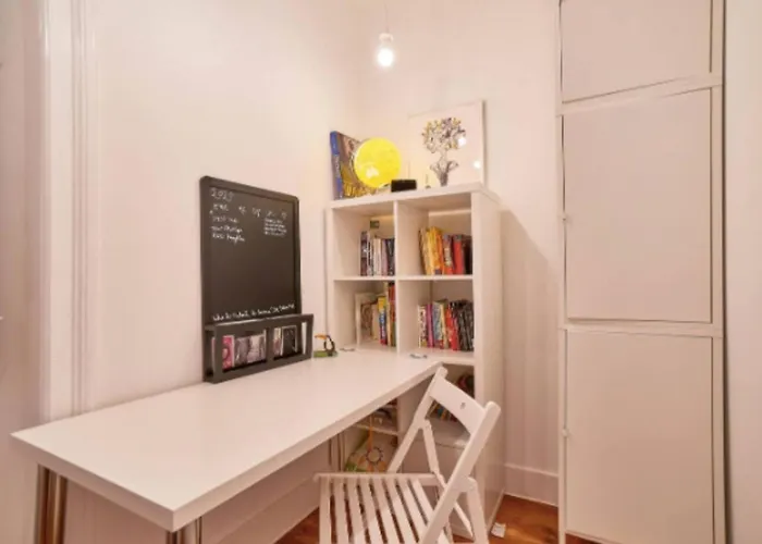 Entire Flat Great View Alcantara *