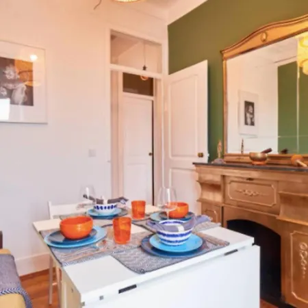 Entire Flat Great View Alcantara *