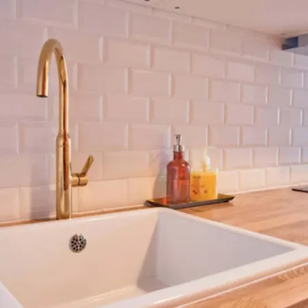 Entire Flat Great View Alcantara * Lisboa